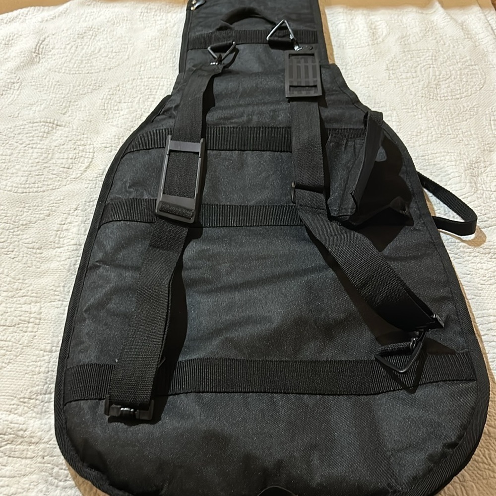 Fender Guitar Case Back Pack Style. - Picture 4 of 8